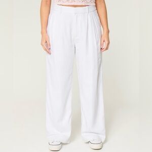 Hollister Women's white ultra high rise  Wide Leg coastal pants XS